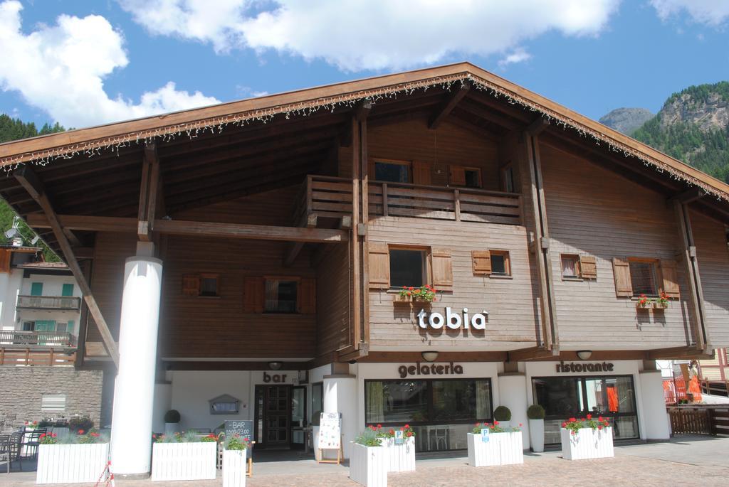 Bed & Breakfast Garni Tobia Campitello di Fassa Bagian luar foto
