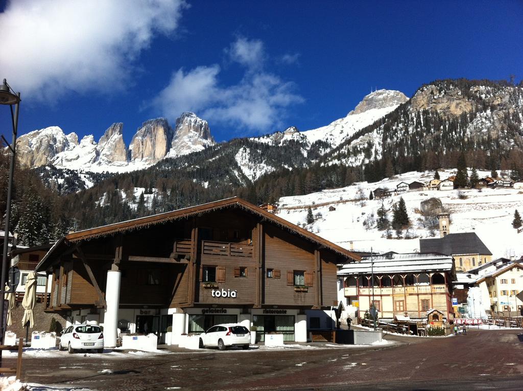 Bed & Breakfast Garni Tobia Campitello di Fassa Bagian luar foto